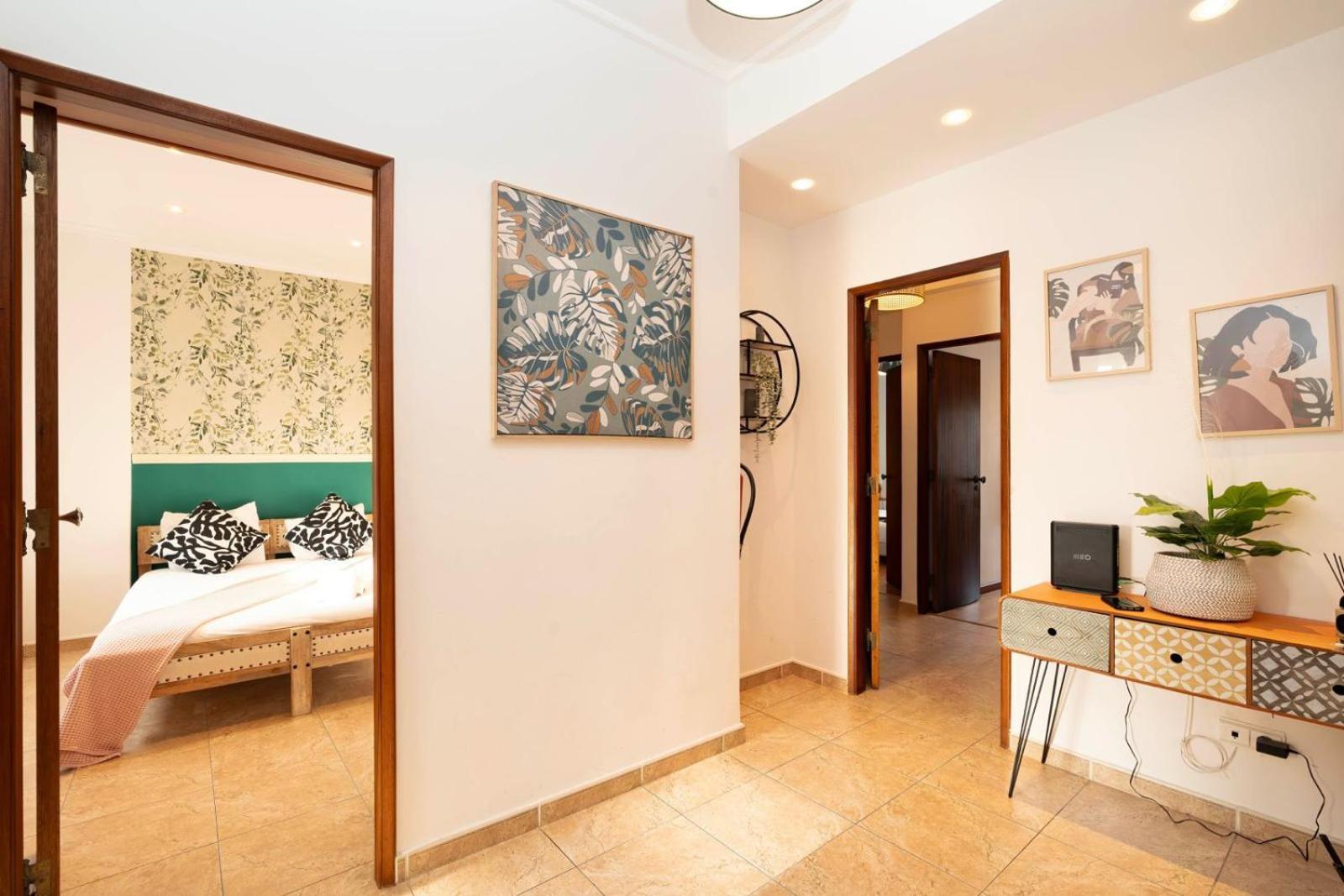 Cozy Apartment In Central Almada W Swing Chairs Zewnętrze zdjęcie